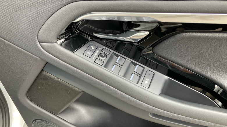 Land Rover Range Rover Evoque 1.5 P300e Evoque Edition 5dr Auto Hatchback